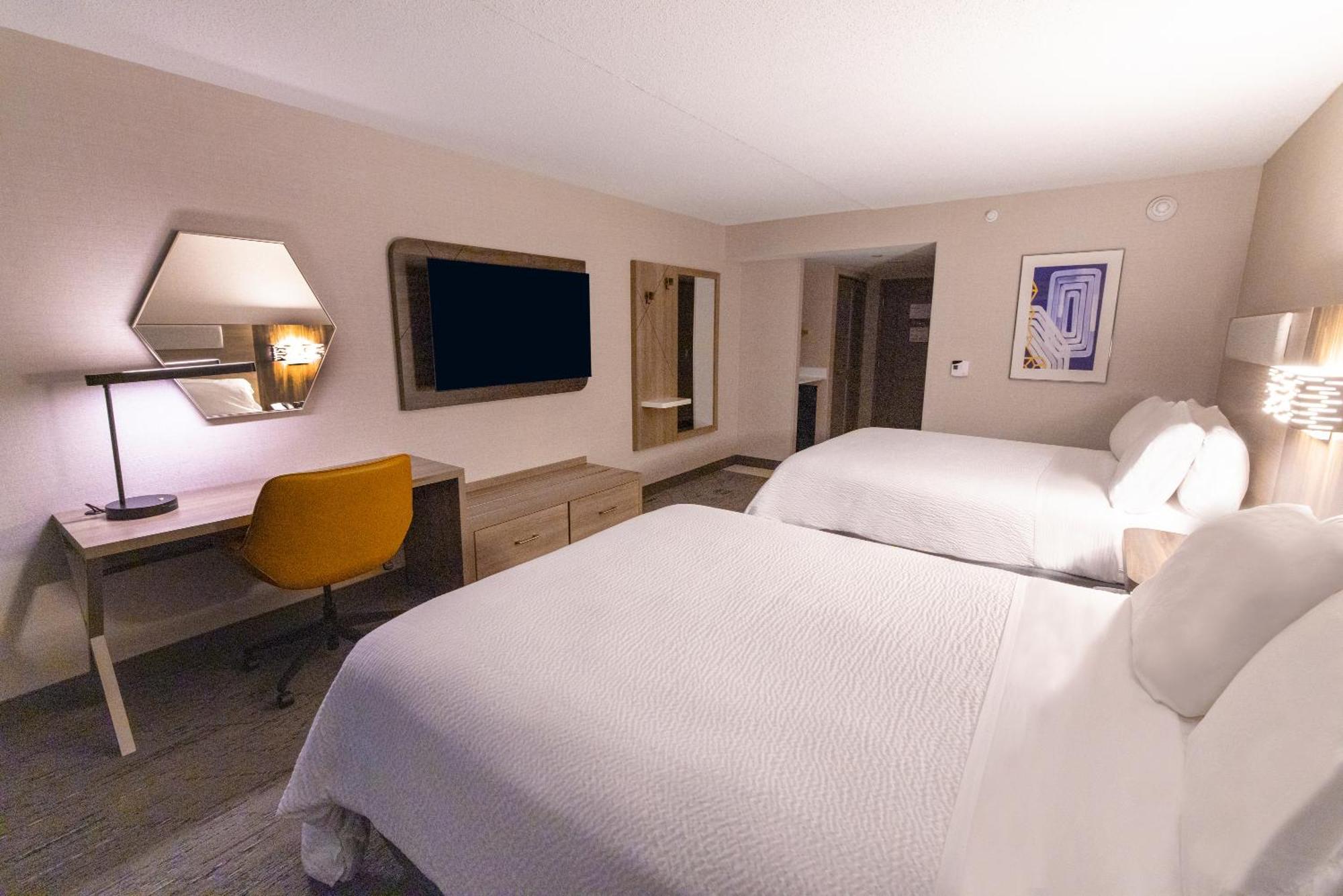Express - By Ihg Hotel Neptune