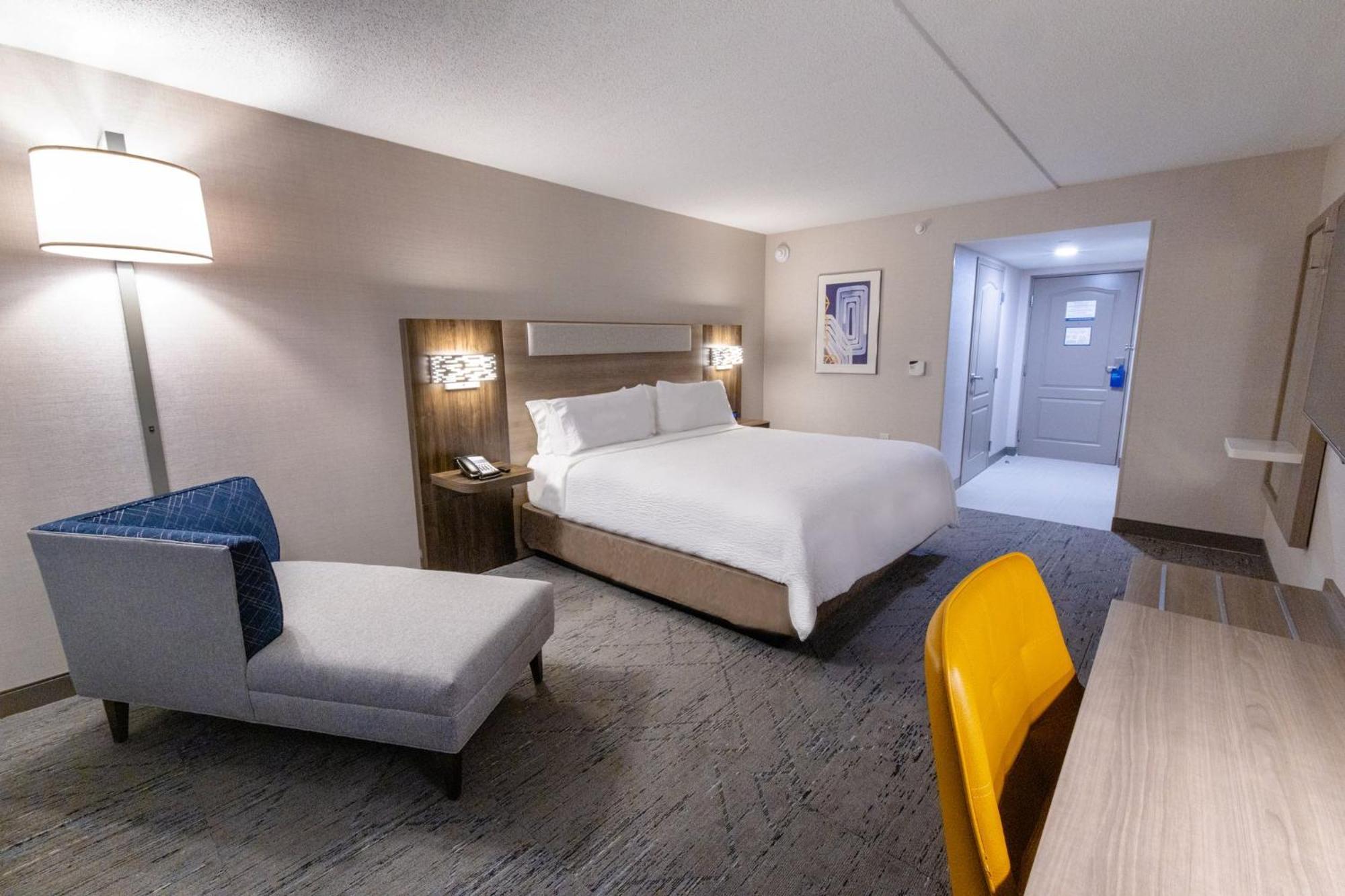 Express - By Ihg 3* Neptune