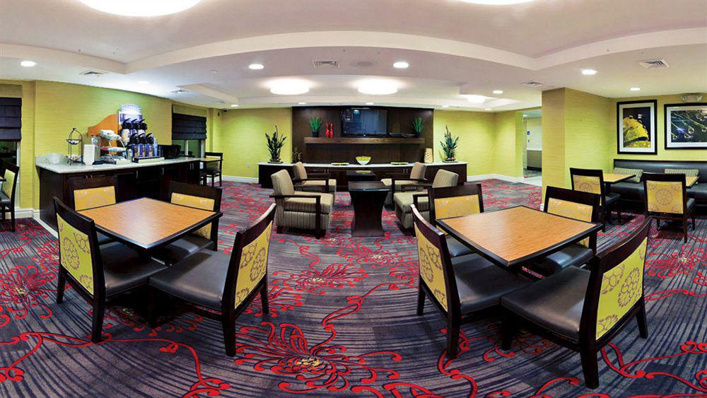 Express - By Ihg 3*
