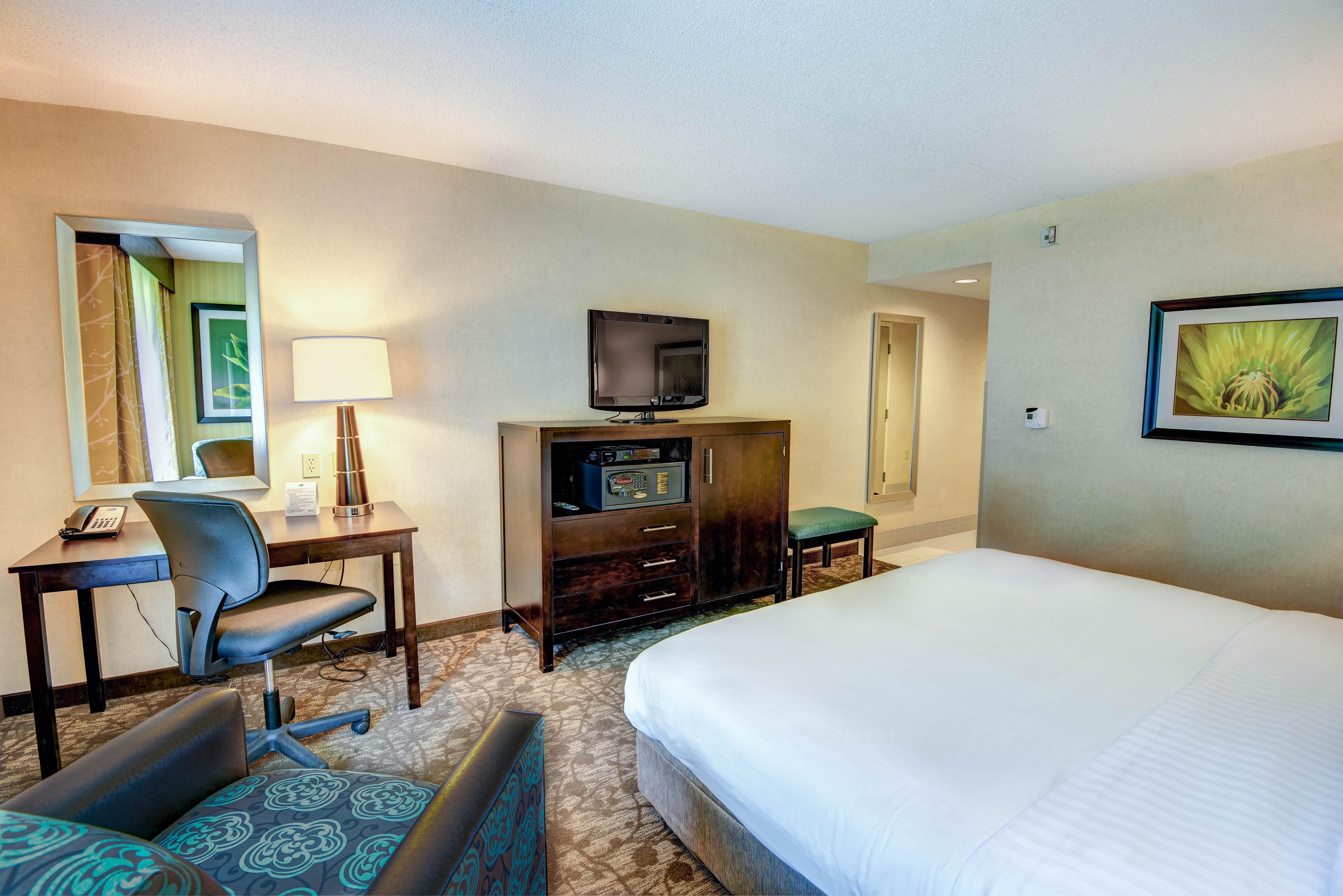 Express - By Ihg Hotel 3*