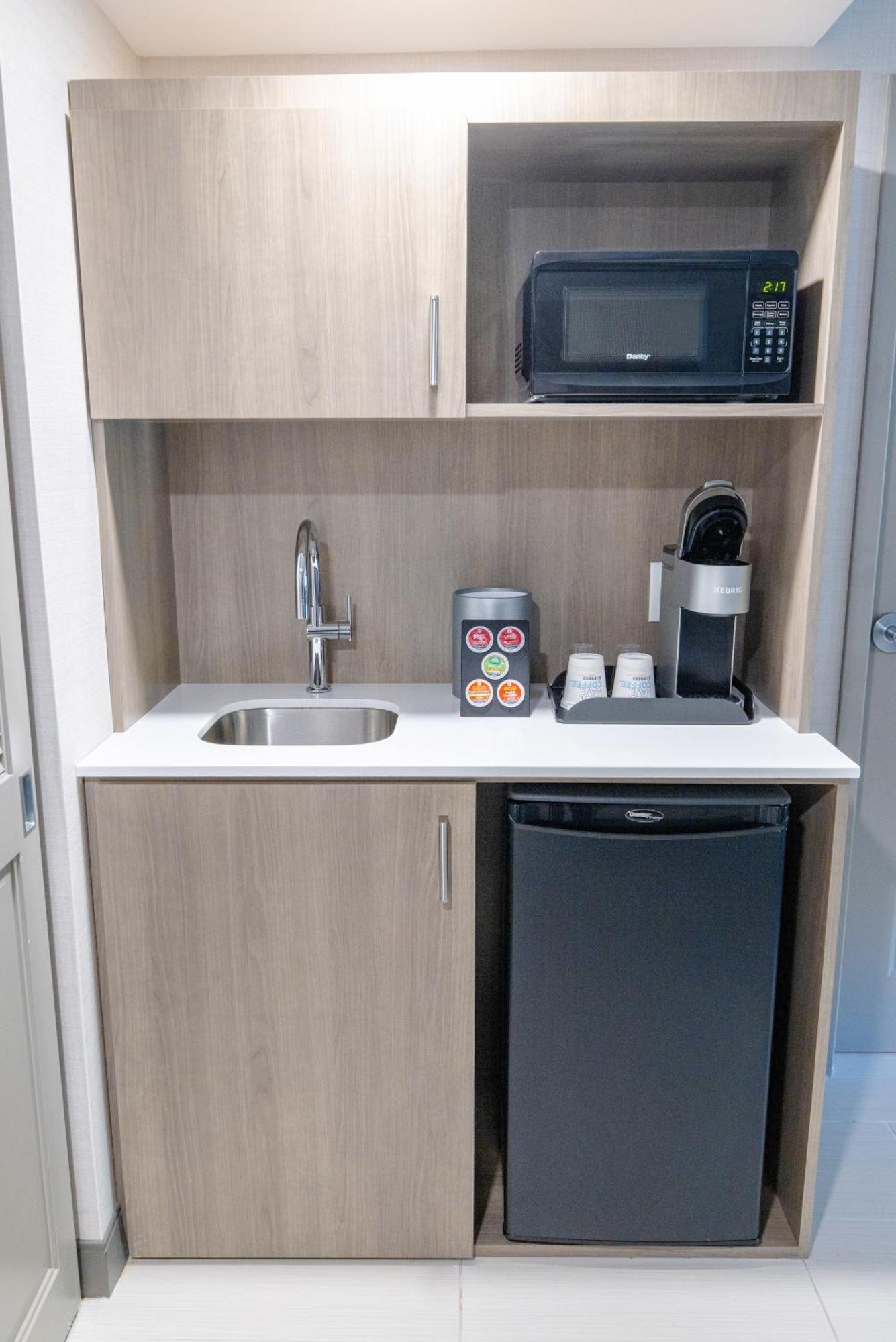 Express - By Ihg Neptune