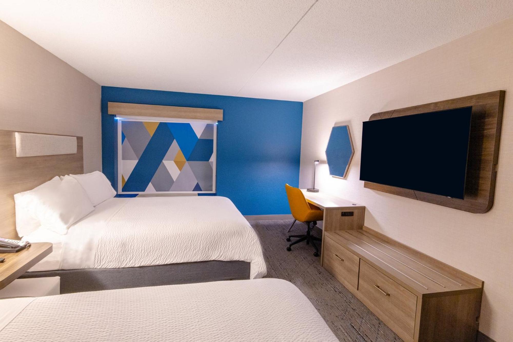 Express - By Ihg Neptune