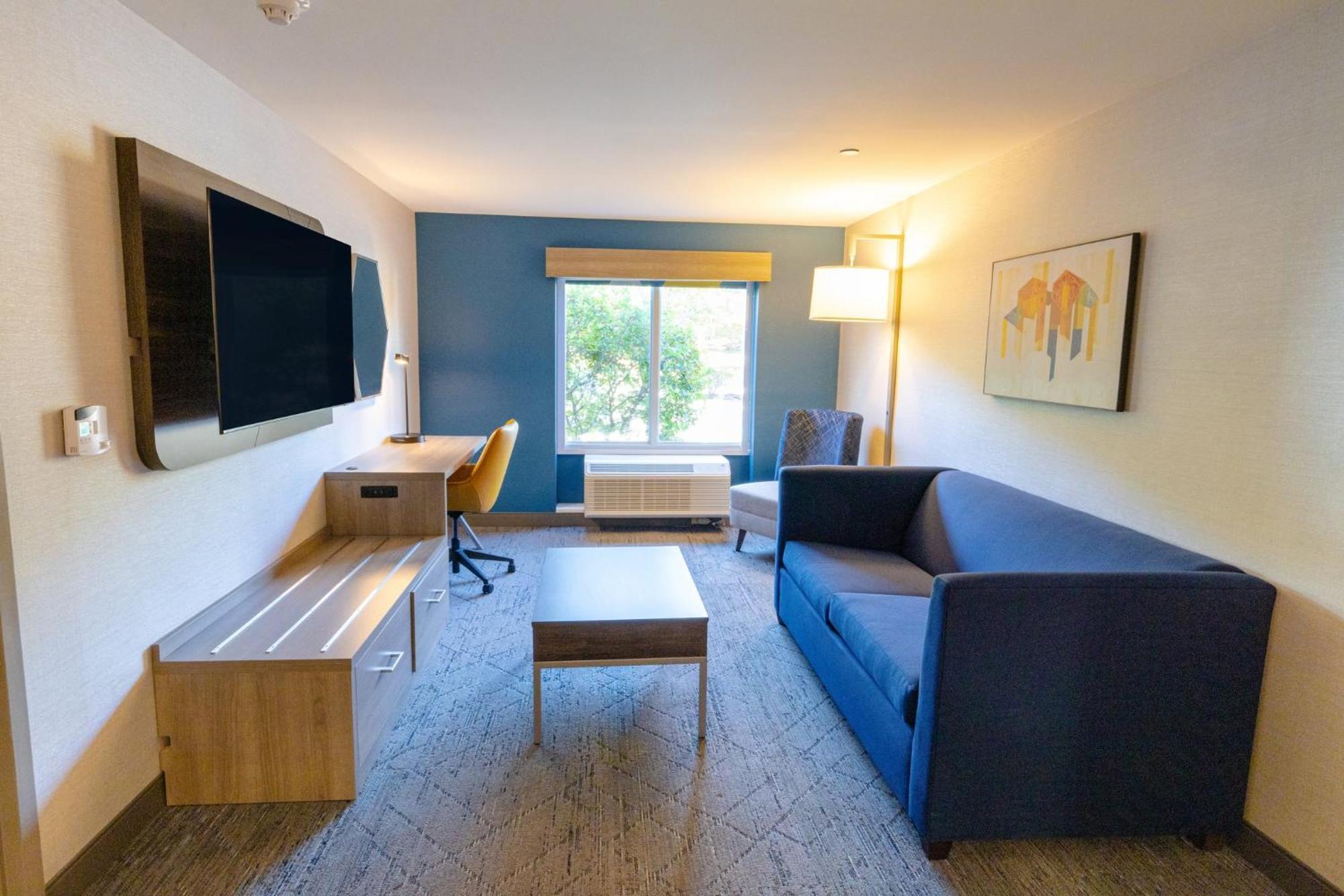 Express - By Ihg Neptune