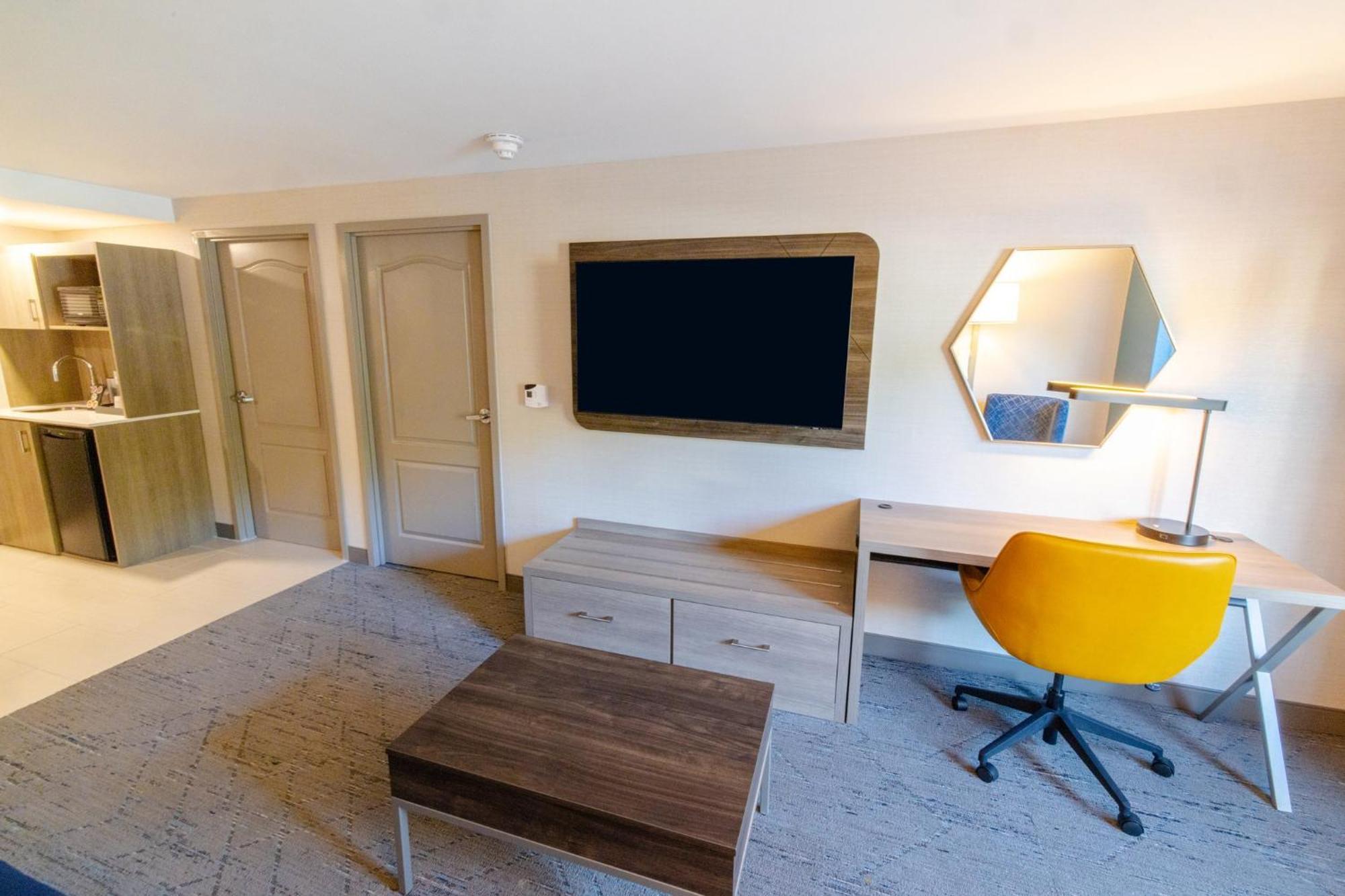 Express - By Ihg