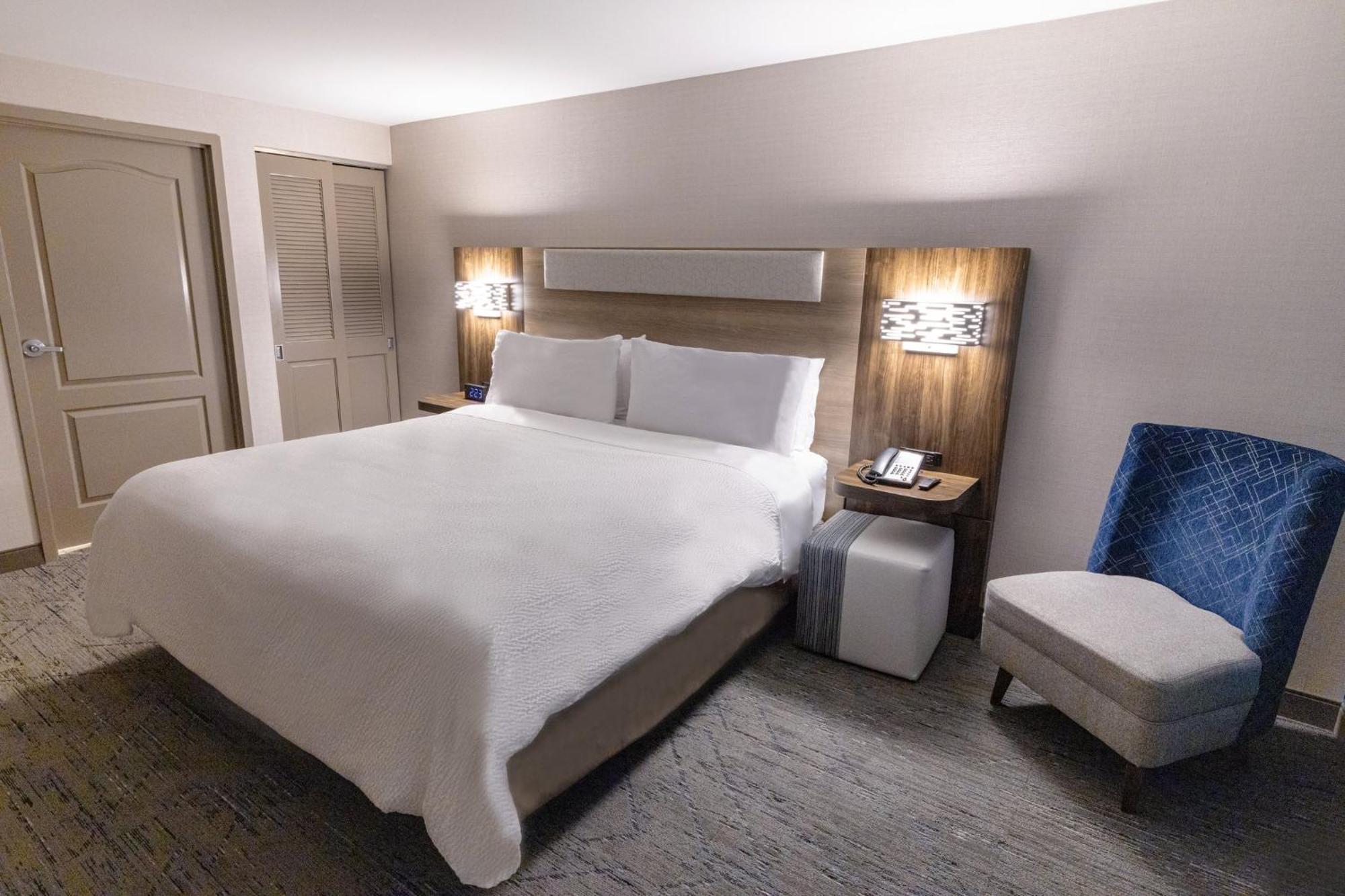 Hotel Express - By Ihg 3*